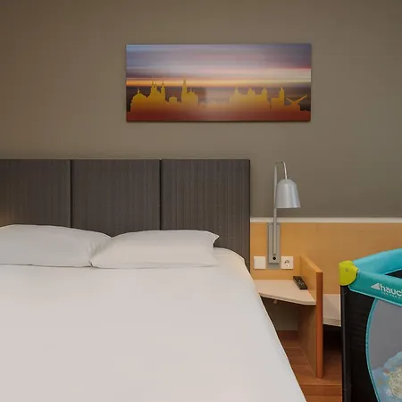 Ibis 2* Вюрцбург